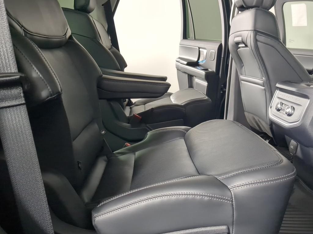 new 2026 Ford Expedition car, priced at $81,720