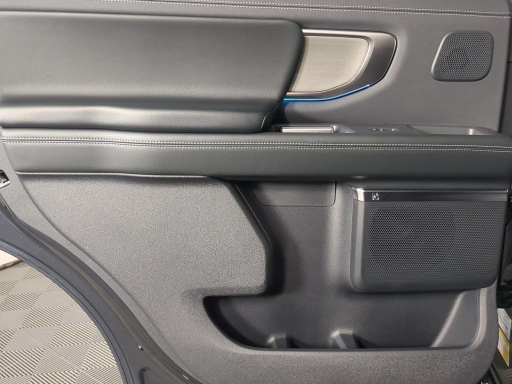 new 2026 Ford Expedition car, priced at $81,720