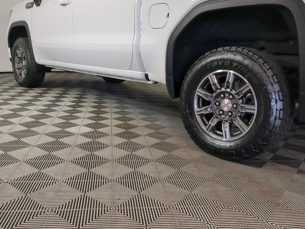 used 2024 GMC Sierra 1500 car, priced at $47,969