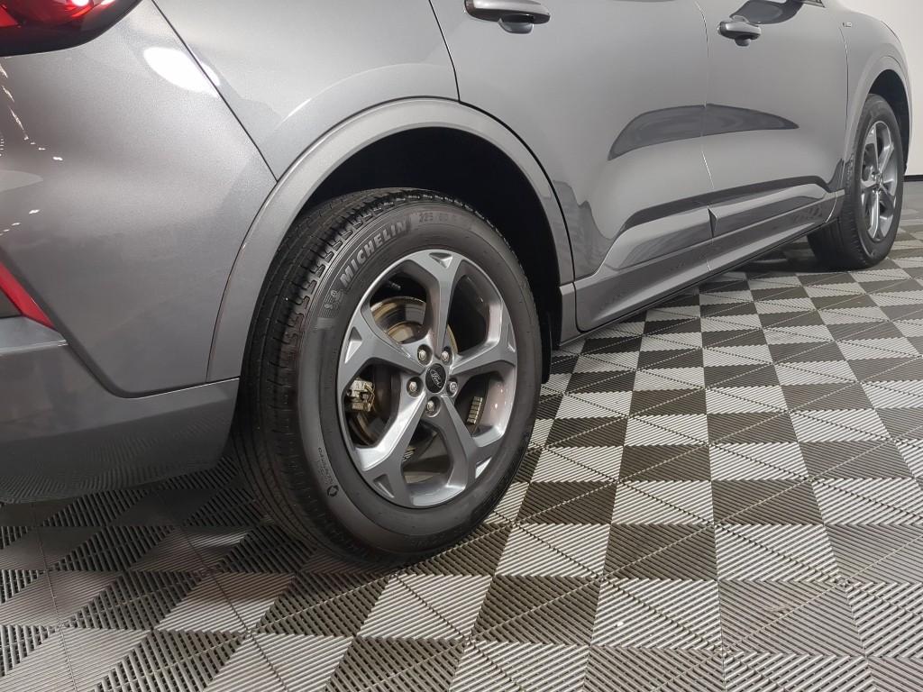 used 2023 Ford Escape car, priced at $25,990