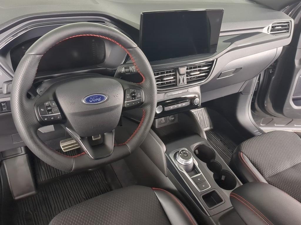 used 2023 Ford Escape car, priced at $25,990