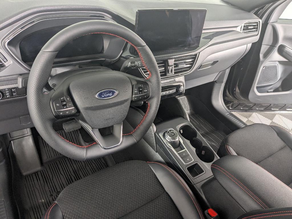 used 2025 Ford Escape car, priced at $29,990