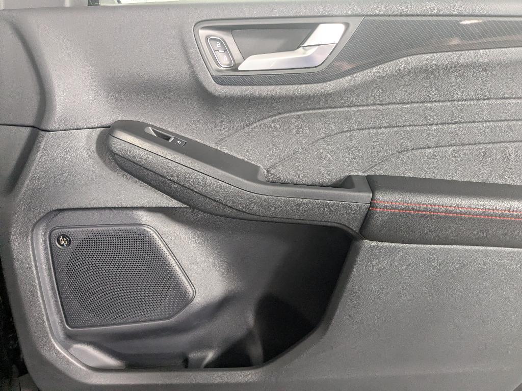 used 2025 Ford Escape car, priced at $29,990