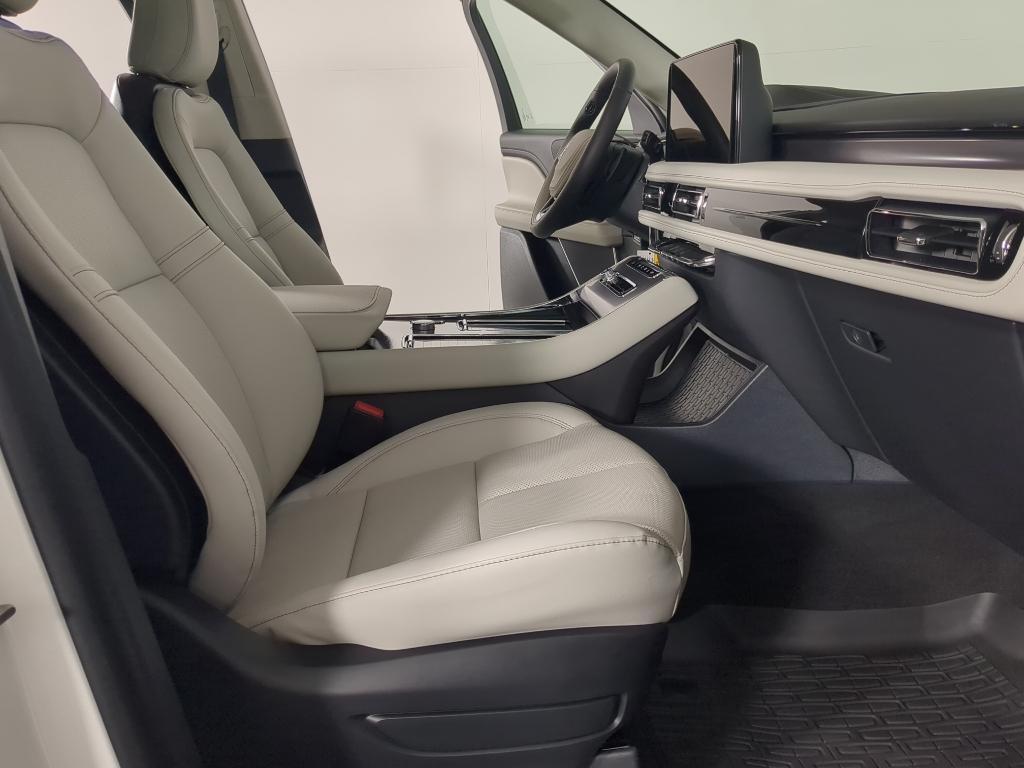 new 2026 Lincoln Aviator car, priced at $68,335