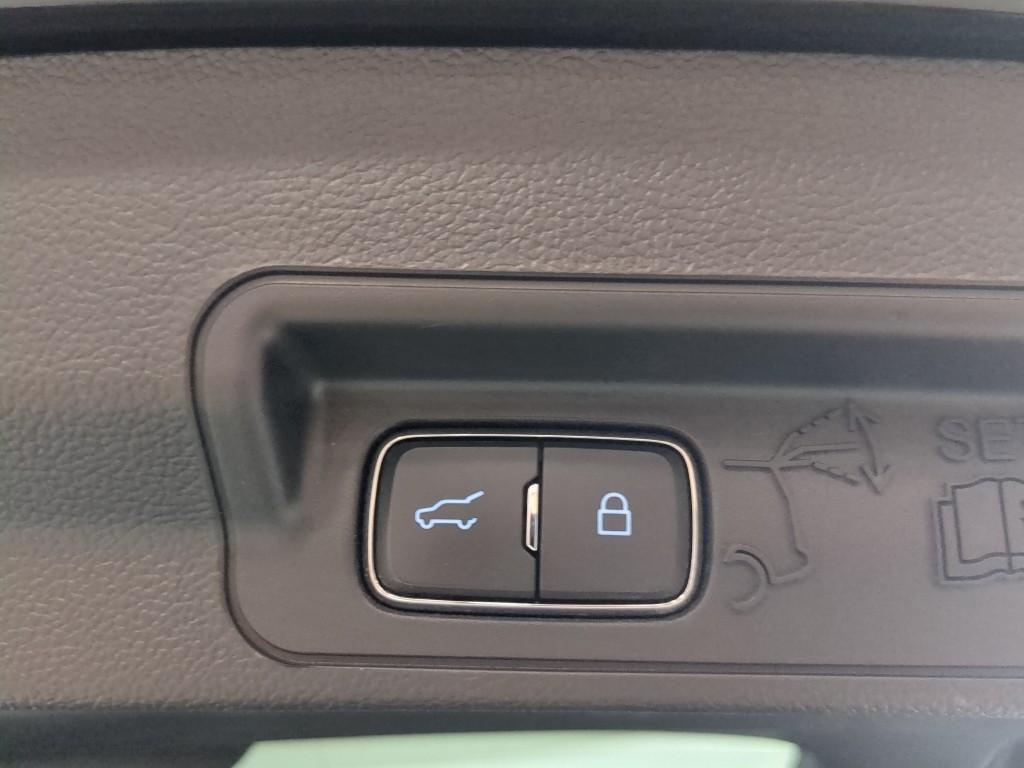 used 2023 Ford Explorer car, priced at $32,990