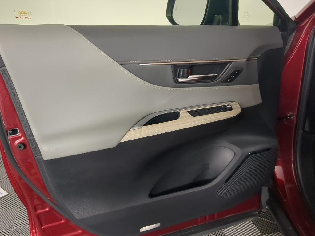 used 2021 Toyota Venza car, priced at $26,969