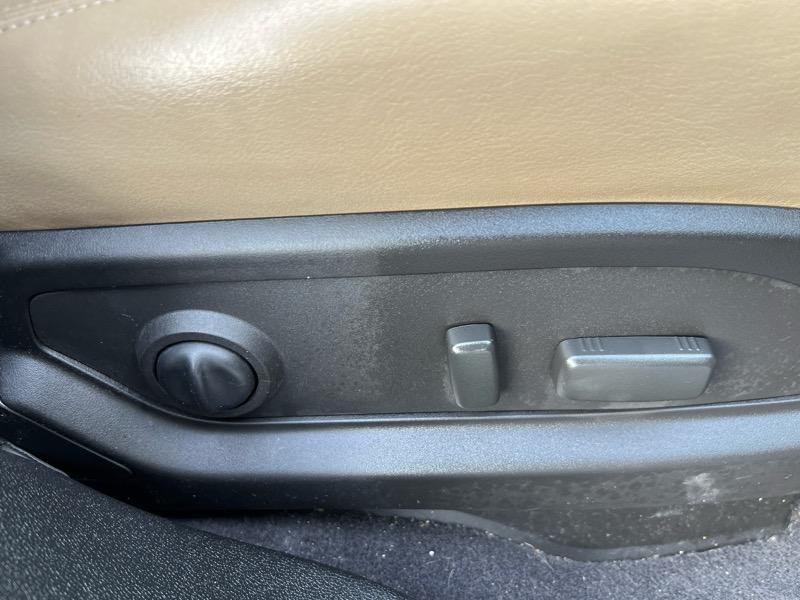 used 2010 Chevrolet Traverse car, priced at $8,991