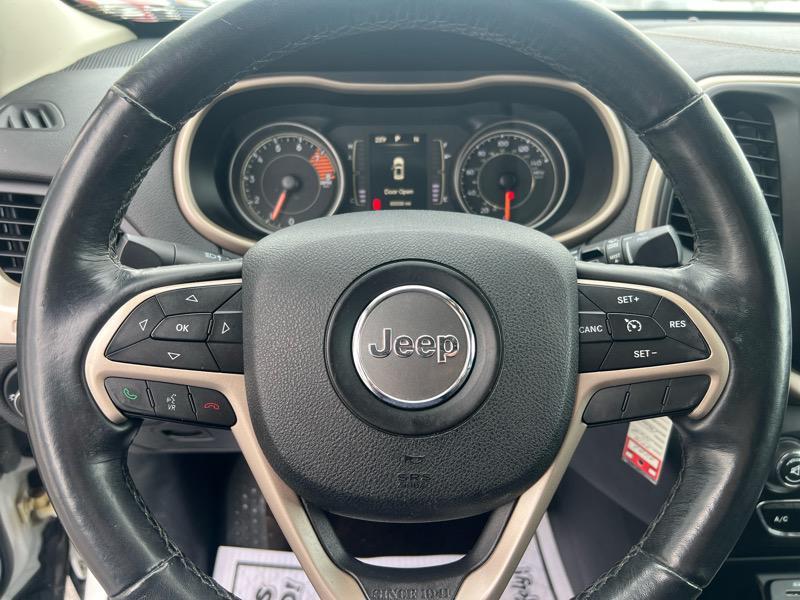 used 2016 Jeep Cherokee car, priced at $12,991