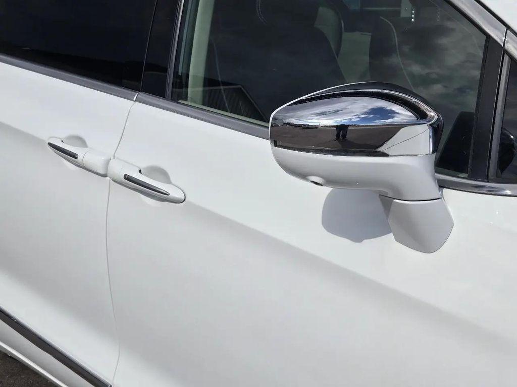 used 2022 Chrysler Pacifica car, priced at $29,995