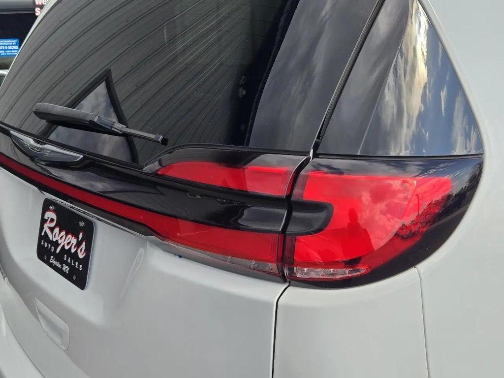 used 2022 Chrysler Pacifica car, priced at $29,995