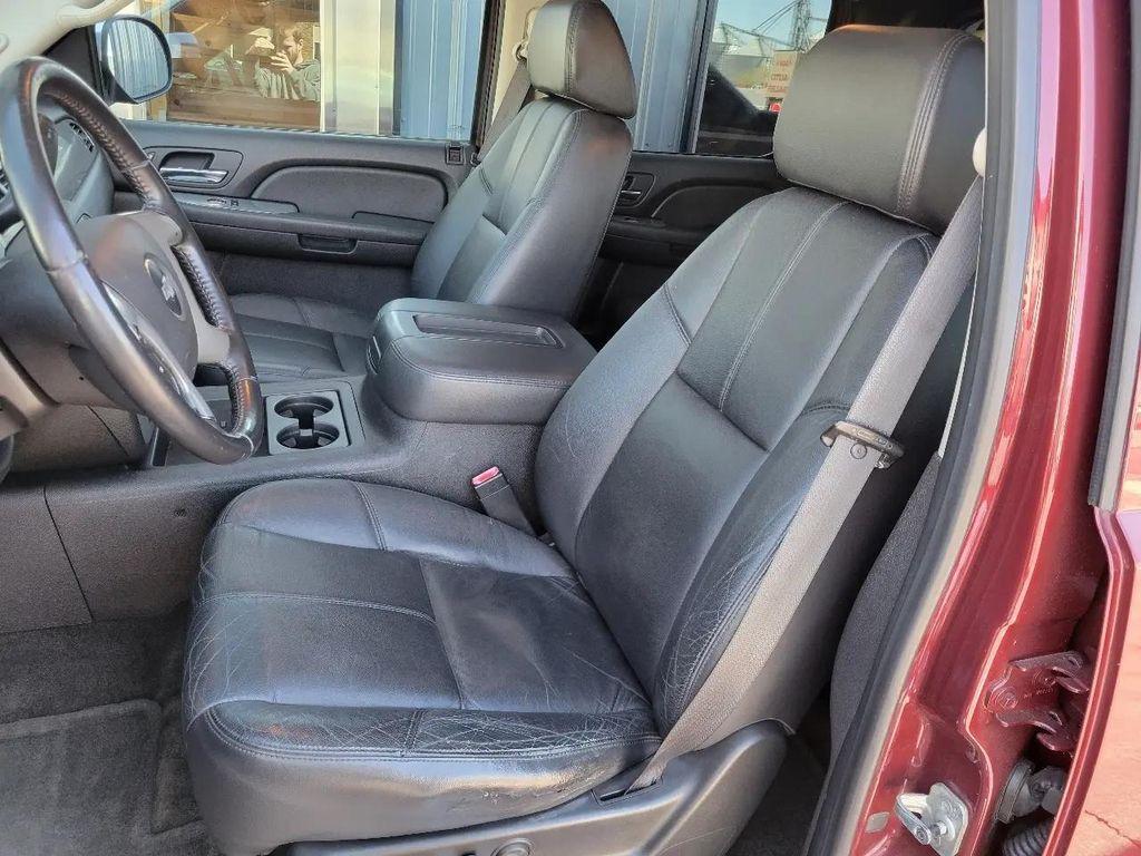 used 2008 Chevrolet Avalanche car, priced at $6,995