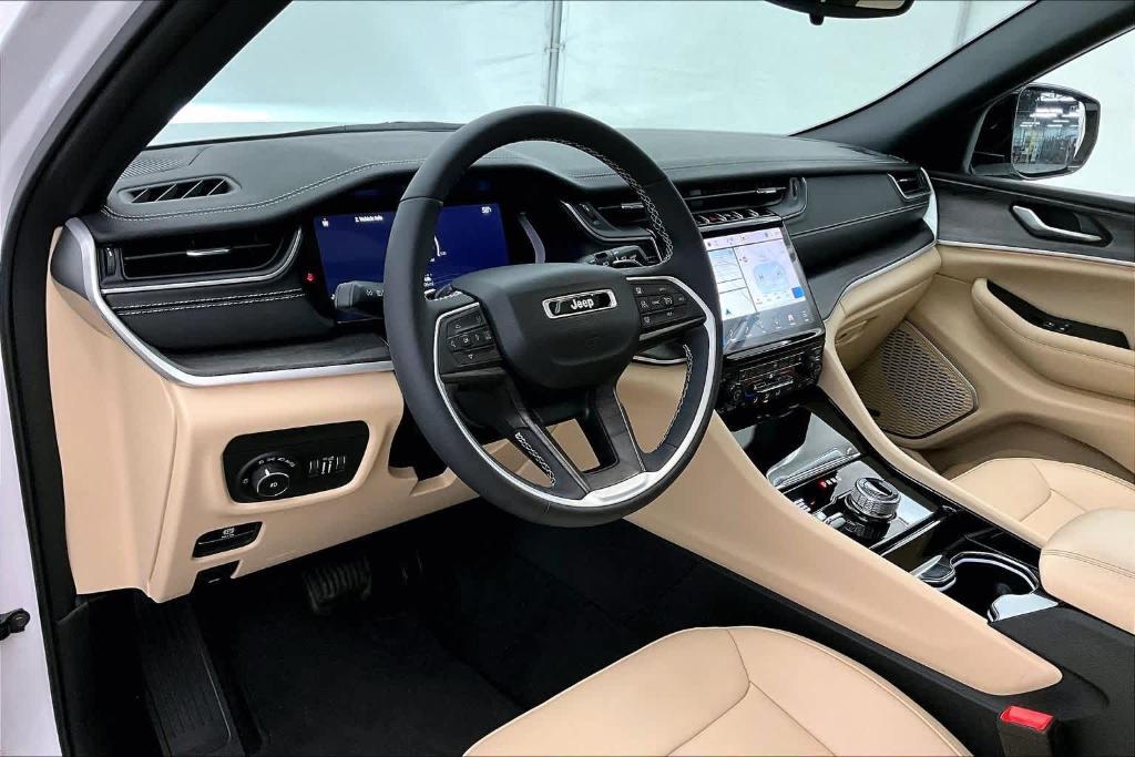 used 2023 Jeep Grand Cherokee car, priced at $32,628