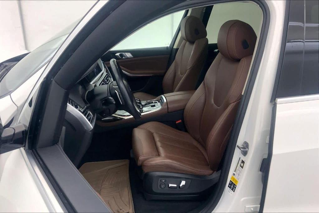 used 2021 BMW X7 car, priced at $32,008