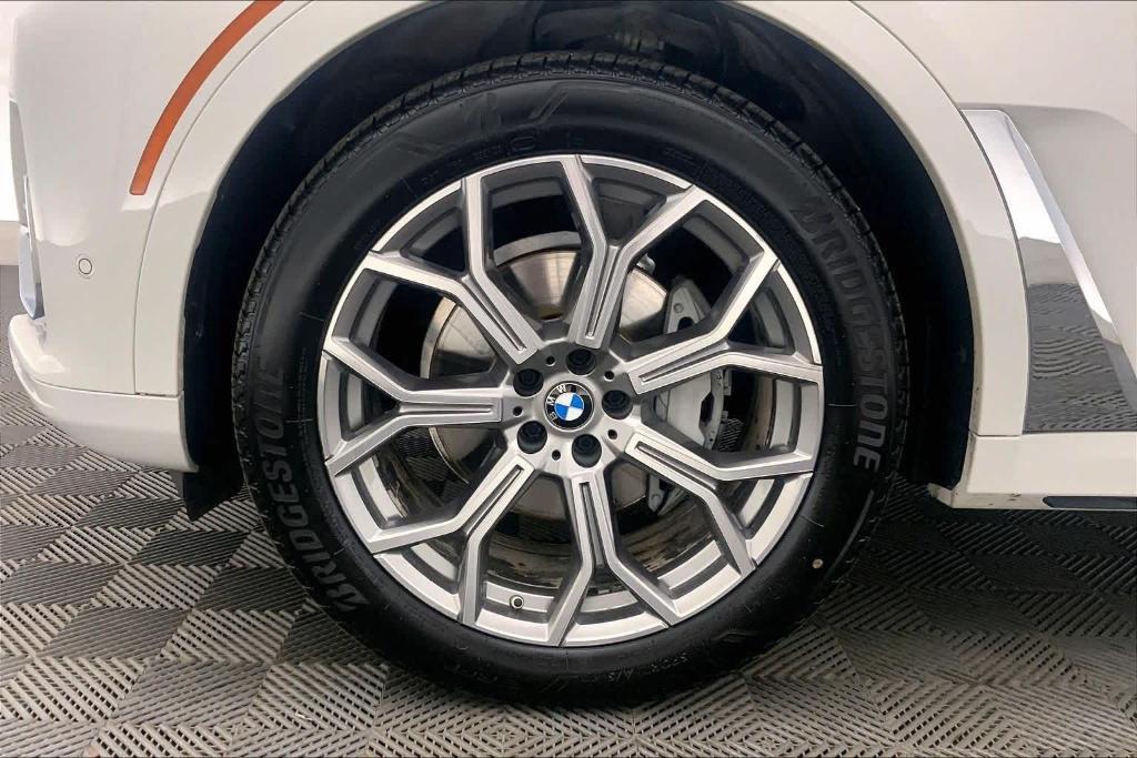 used 2021 BMW X7 car, priced at $32,008