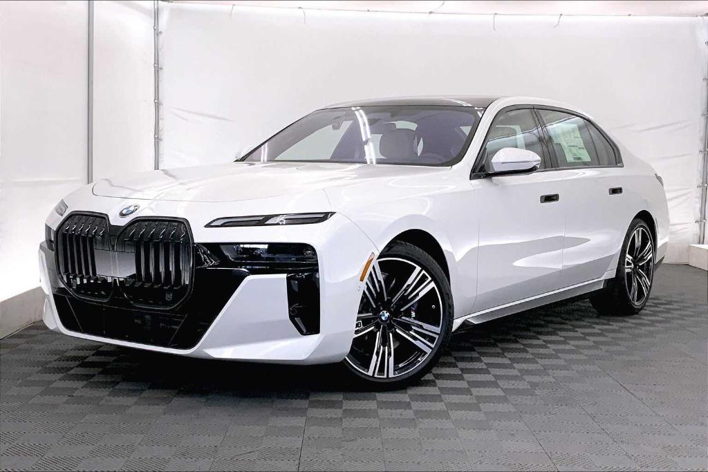 new 2025 BMW 760 car, priced at $138,775