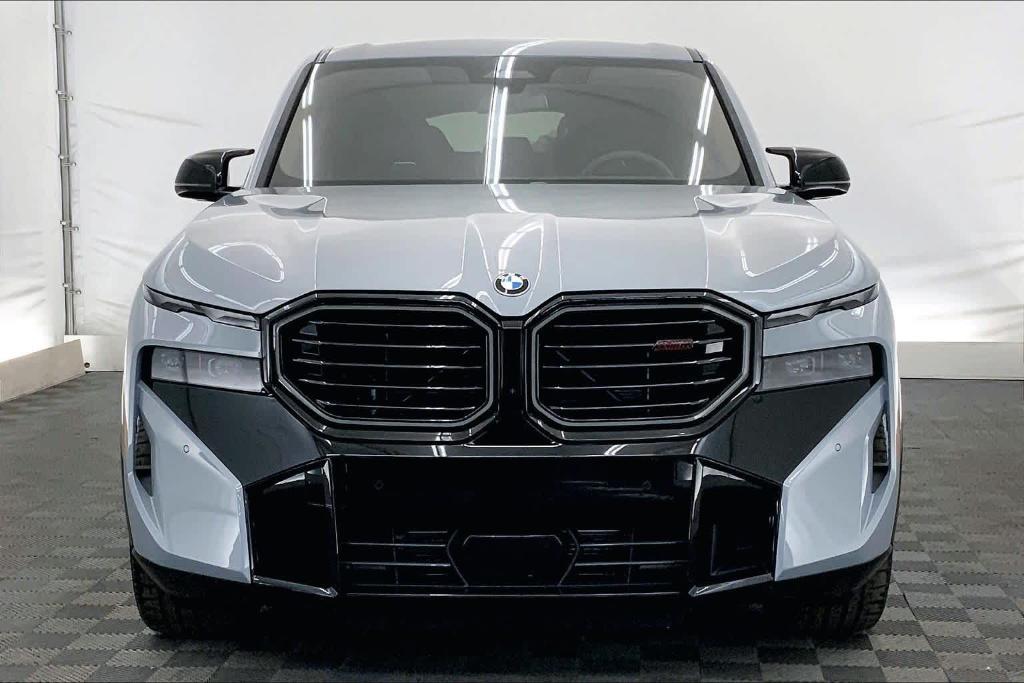 new 2026 BMW XM car