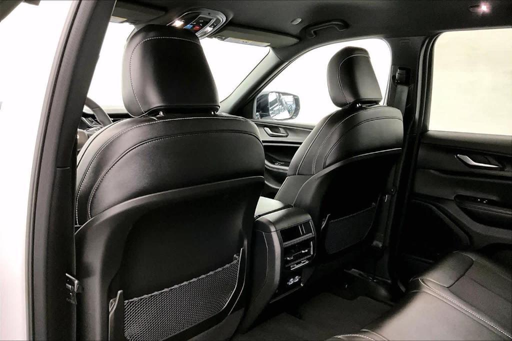 used 2023 Jeep Grand Cherokee car, priced at $30,267