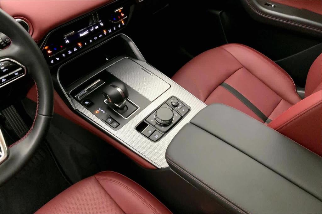 used 2025 Mazda CX-70 PHEV car, priced at $37,616