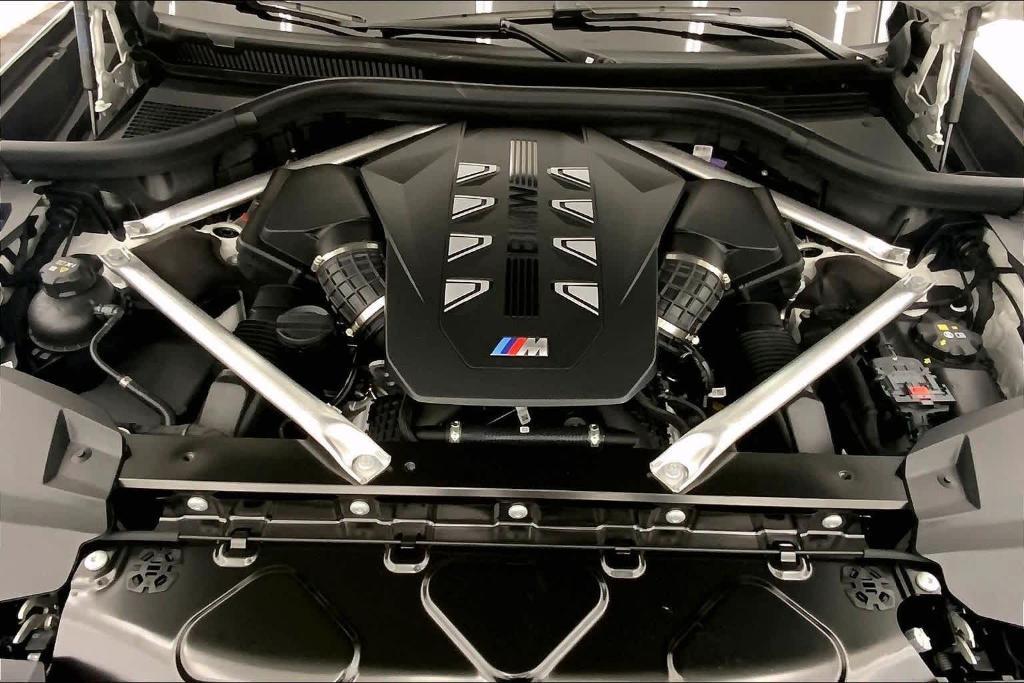 new 2026 BMW X7 car, priced at $126,455