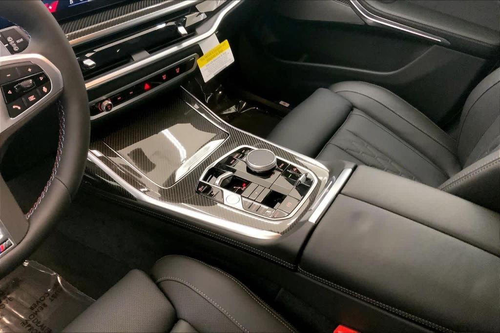 new 2026 BMW X7 car, priced at $126,455