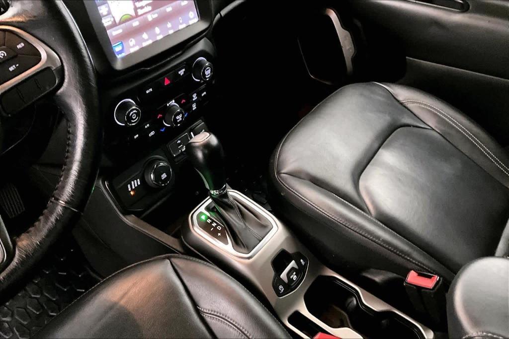 used 2020 Jeep Renegade car, priced at $17,025