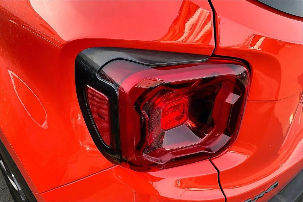 used 2021 Jeep Renegade car, priced at $18,187