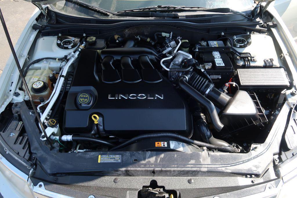 used 2006 Lincoln Zephyr car, priced at $5,950