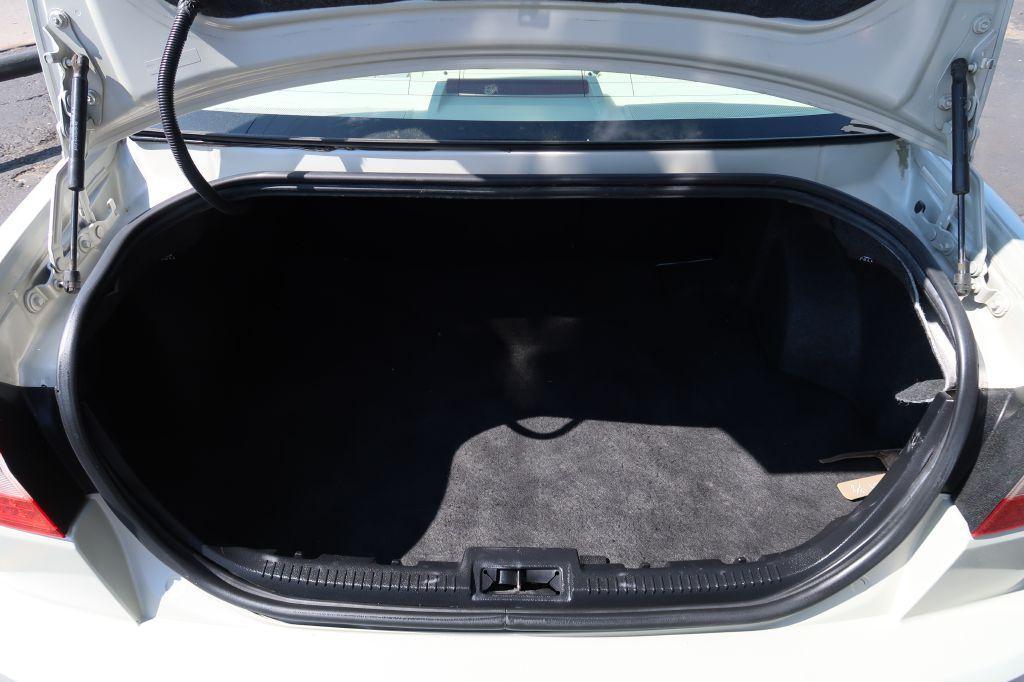 used 2006 Lincoln Zephyr car, priced at $5,950