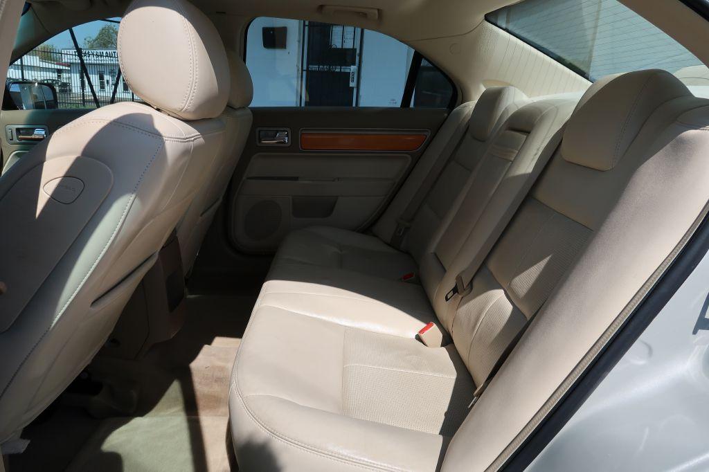 used 2006 Lincoln Zephyr car, priced at $5,950