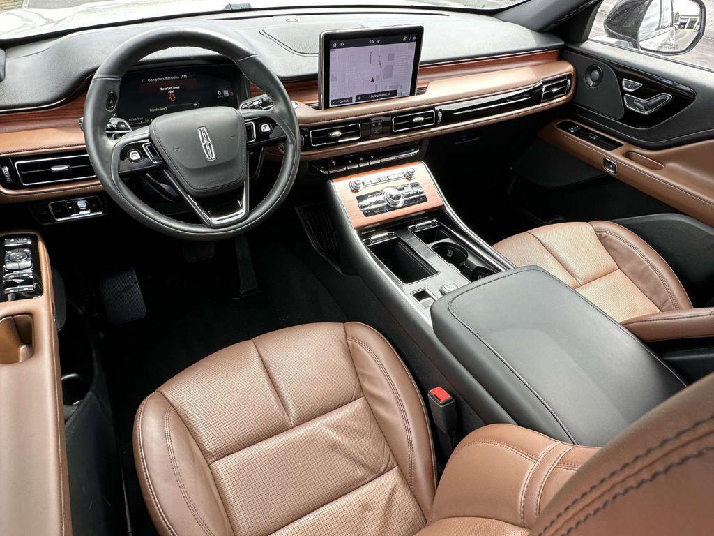 used 2024 Lincoln Aviator car, priced at $52,723