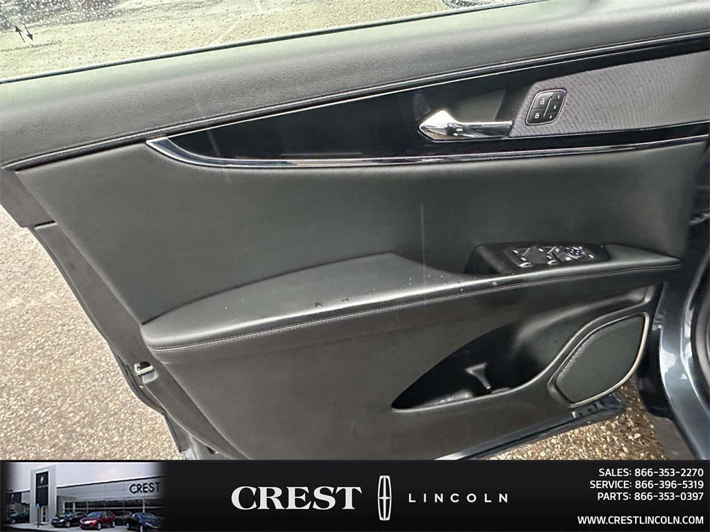 used 2023 Lincoln Nautilus car, priced at $30,945