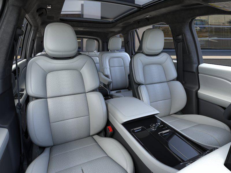 new 2026 Lincoln Aviator car, priced at $96,105