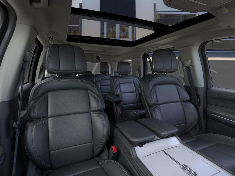 new 2026 Lincoln Navigator car, priced at $104,730