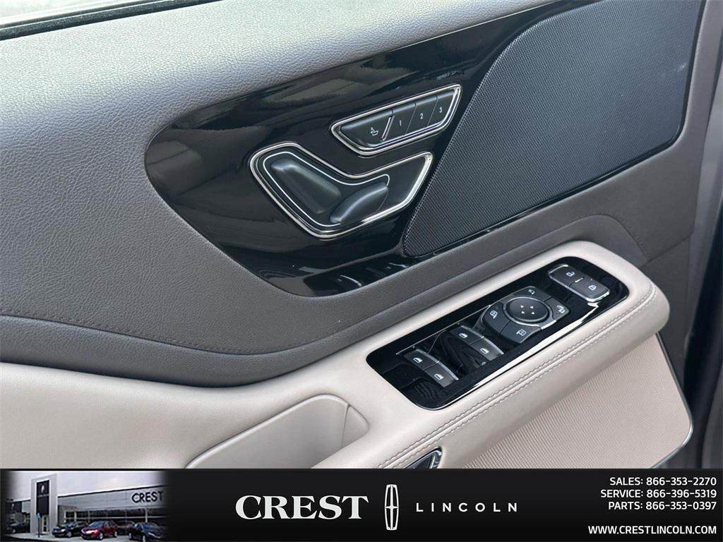 used 2023 Lincoln Aviator car, priced at $37,789