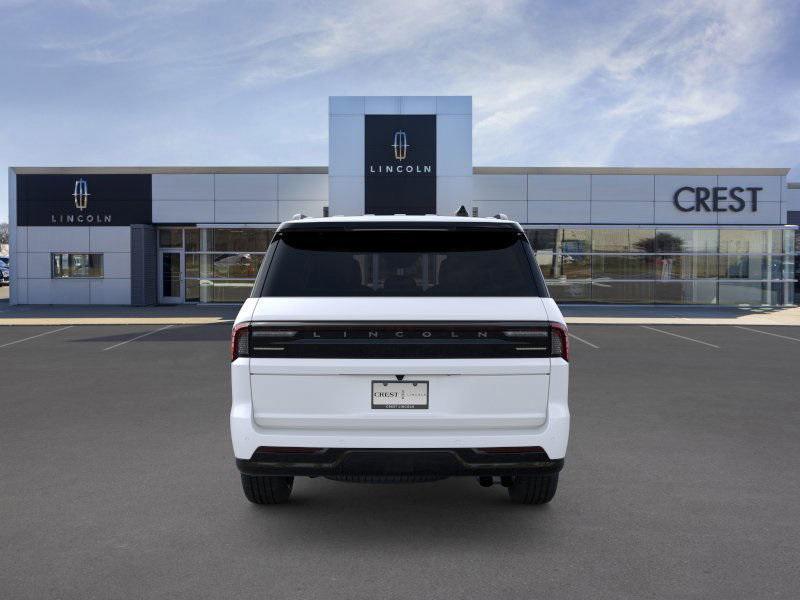 new 2025 Lincoln Navigator car, priced at $129,085