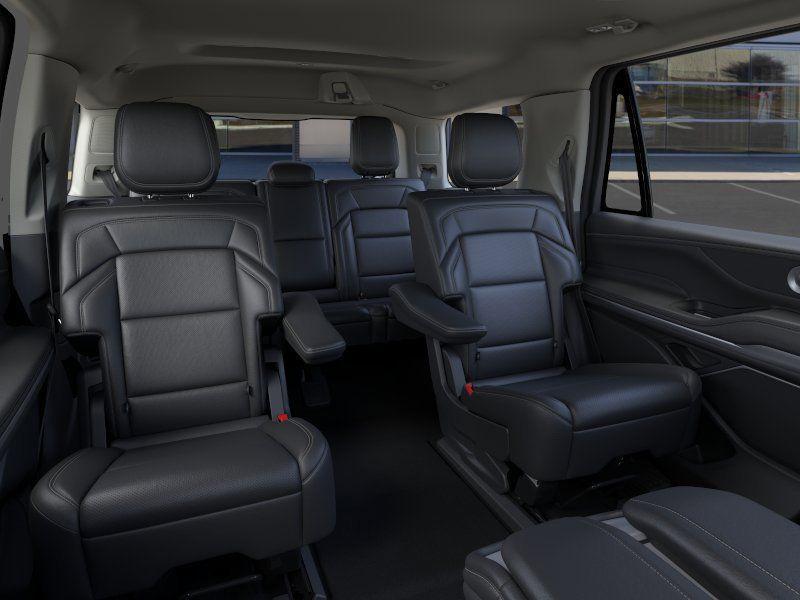 new 2026 Lincoln Navigator car, priced at $95,865