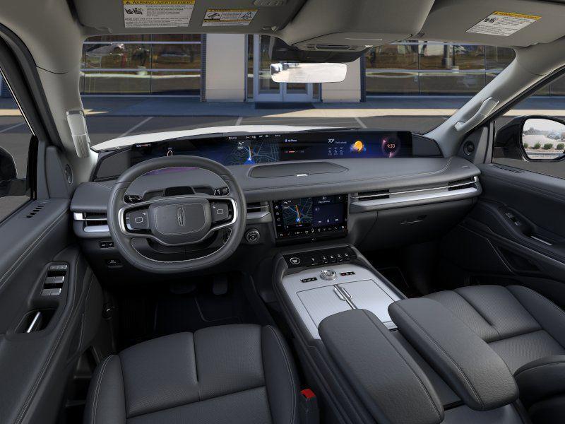 new 2026 Lincoln Navigator car, priced at $95,865