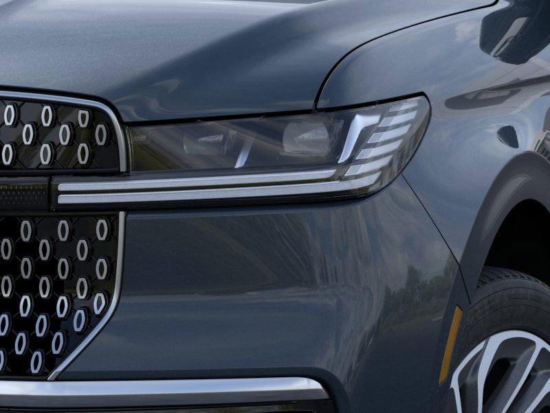 new 2026 Lincoln Navigator car, priced at $105,480