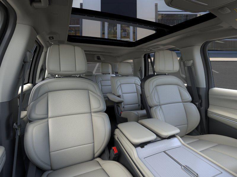 new 2026 Lincoln Navigator car, priced at $105,480