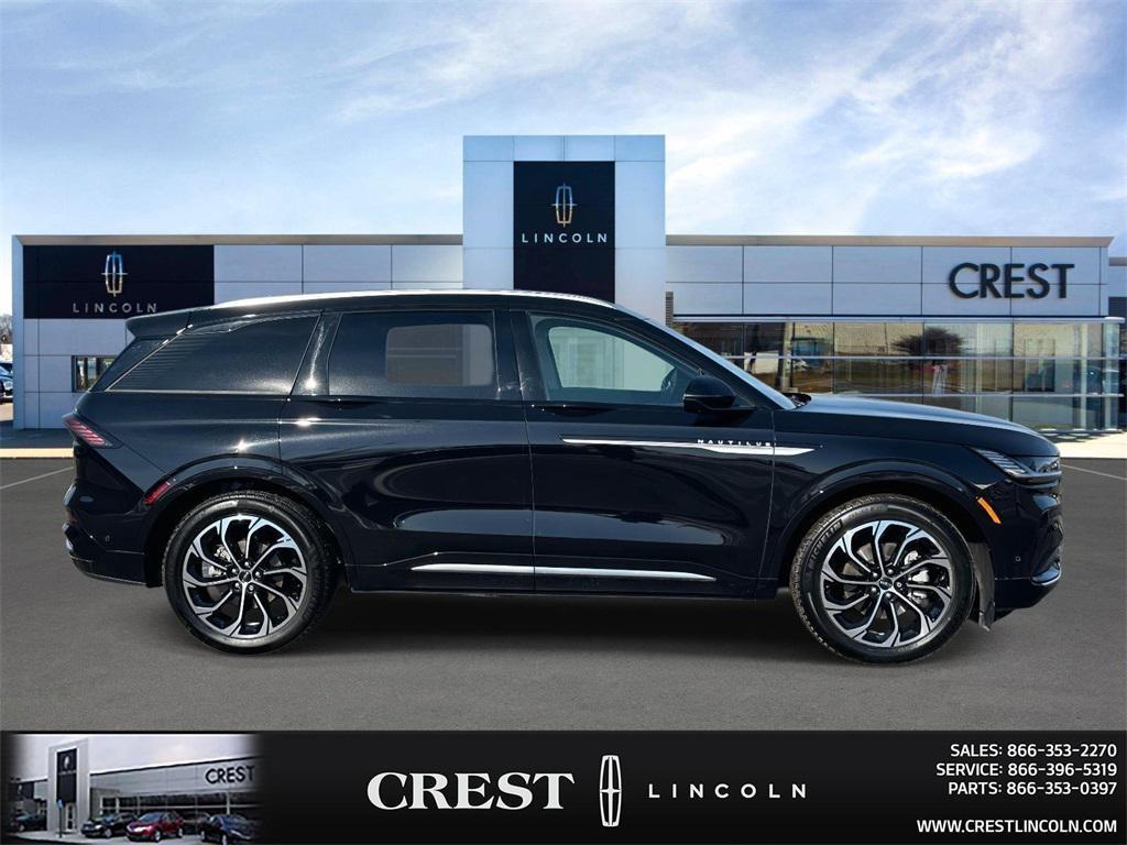 used 2024 Lincoln Nautilus car, priced at $48,339