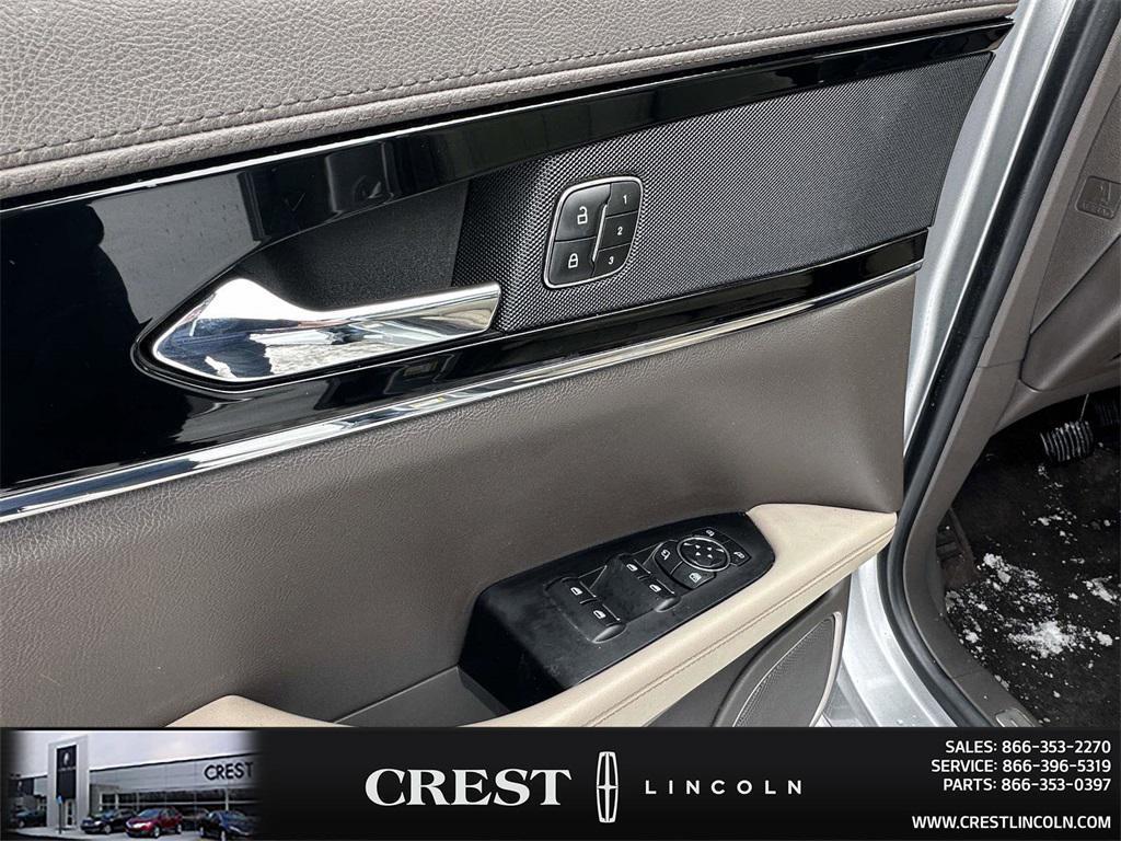 used 2023 Lincoln Nautilus car, priced at $36,801