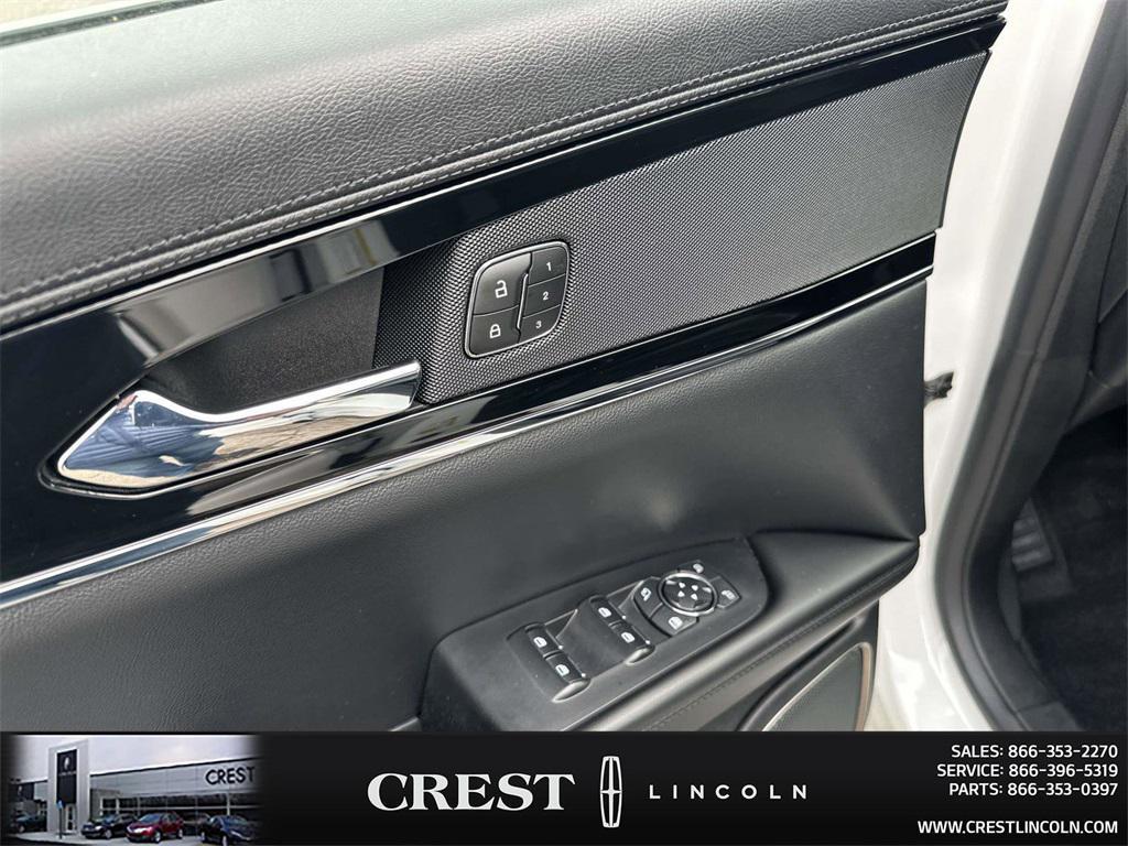 used 2023 Lincoln Nautilus car, priced at $33,822