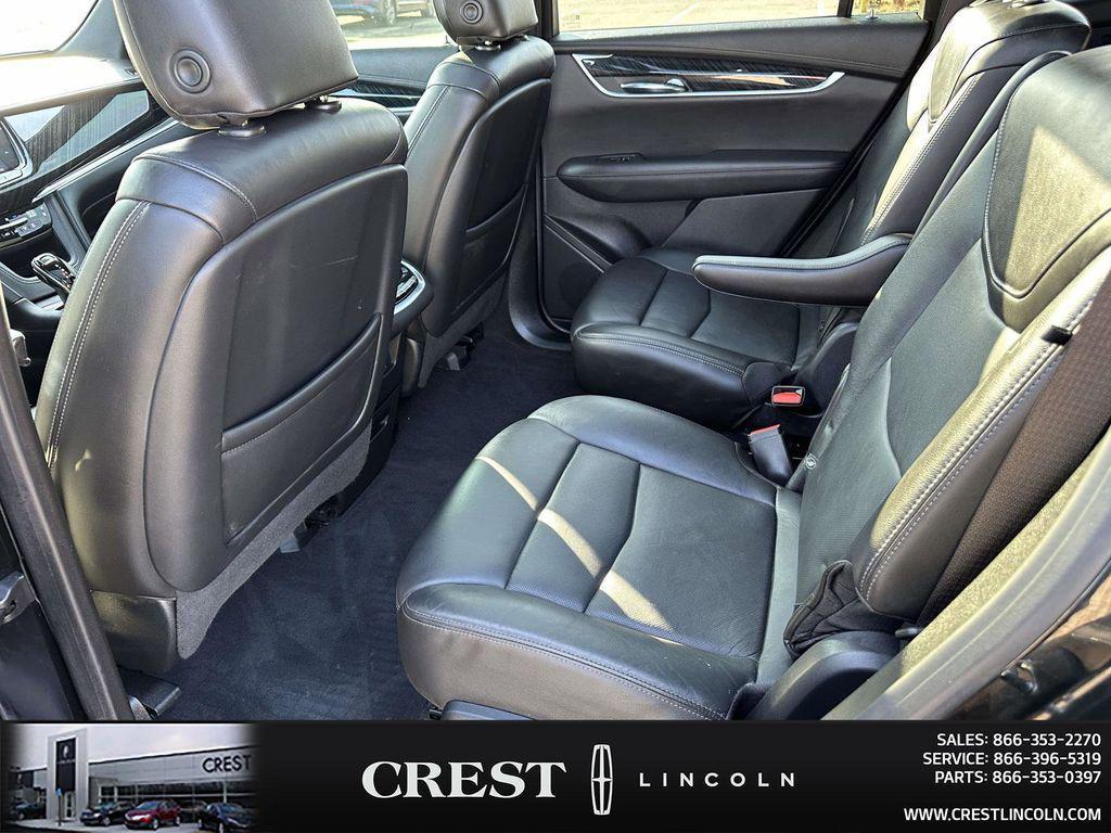 used 2020 Cadillac XT6 car, priced at $22,918