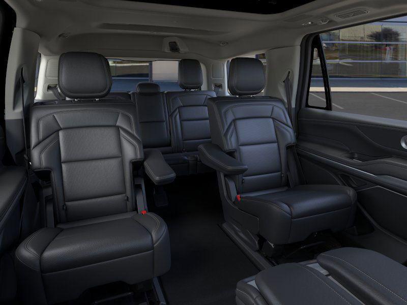 new 2026 Lincoln Navigator car, priced at $105,255
