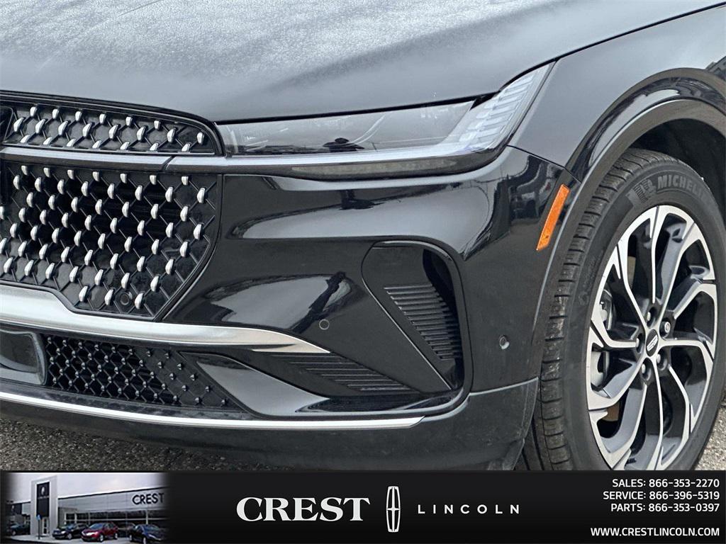 used 2024 Lincoln Nautilus car, priced at $47,222