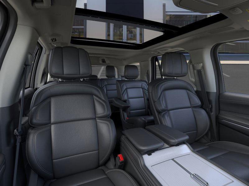 new 2026 Lincoln Navigator car, priced at $105,480