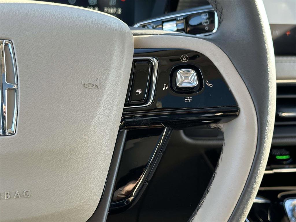 used 2023 Lincoln Corsair car, priced at $31,999