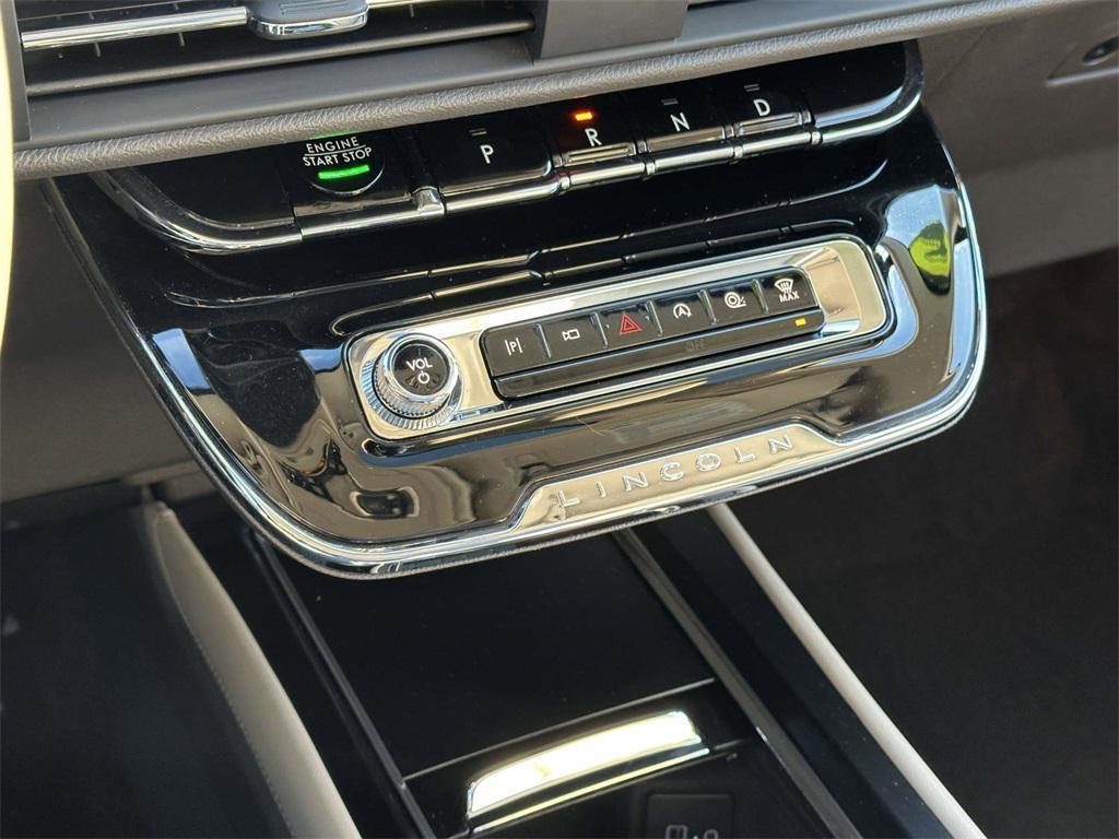 used 2023 Lincoln Corsair car, priced at $31,999