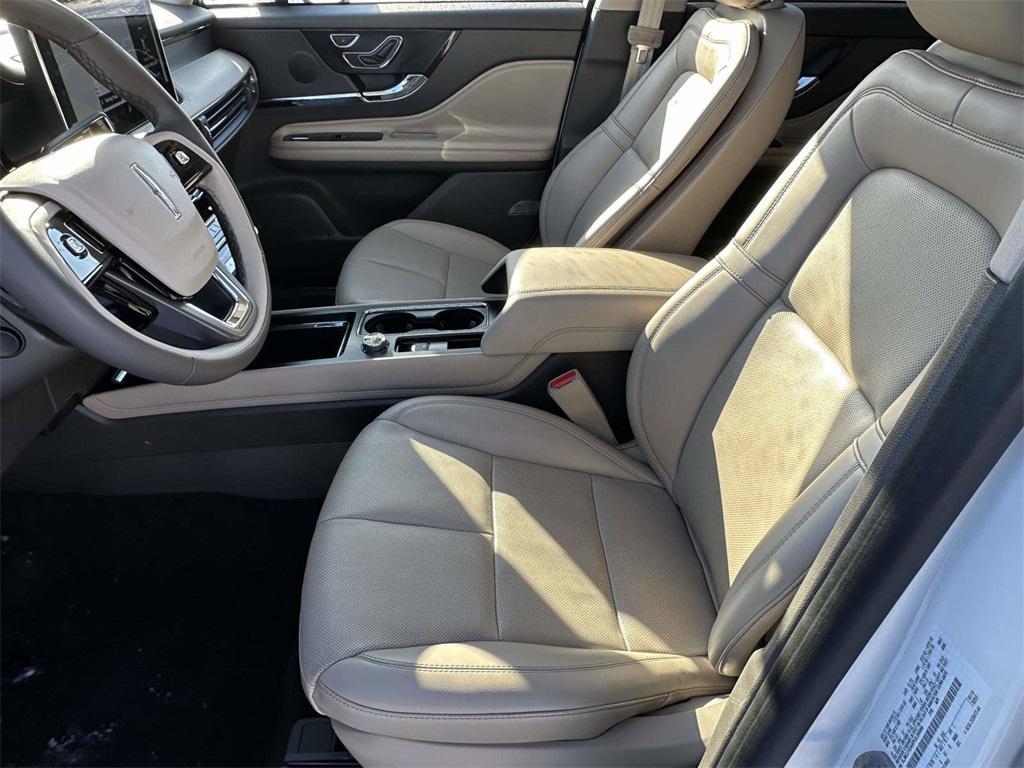 used 2023 Lincoln Corsair car, priced at $31,999