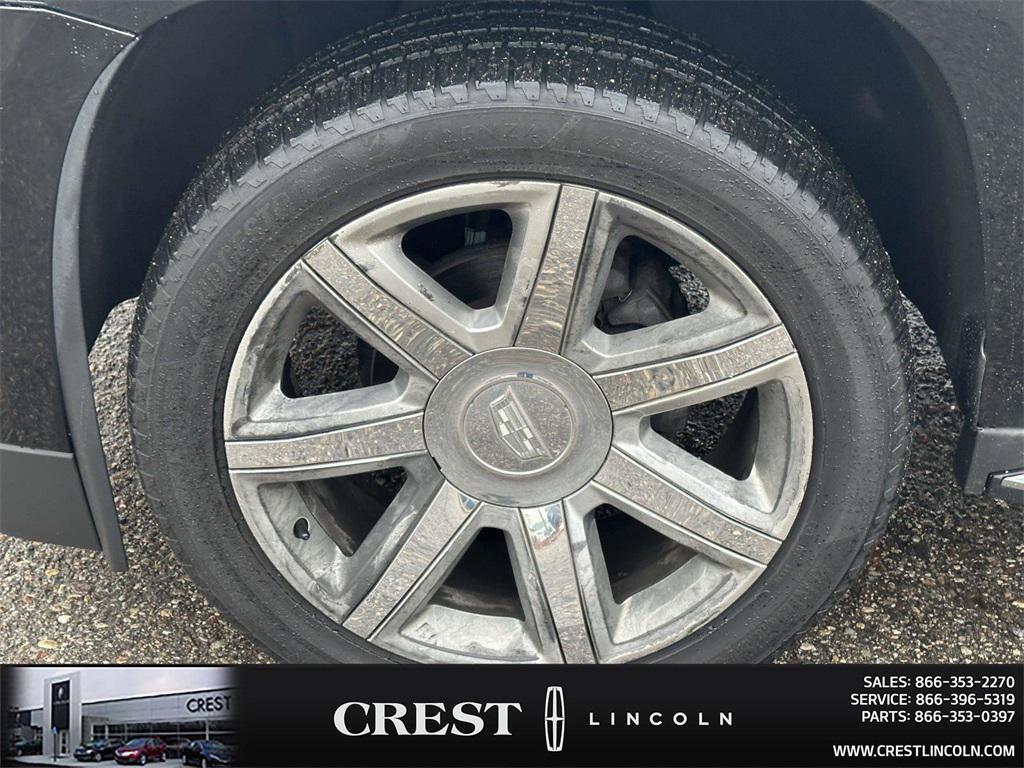 used 2017 Cadillac Escalade ESV car, priced at $19,999